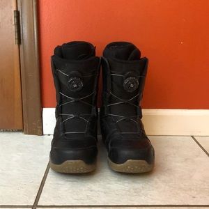 Size 7 US snowboard boots.